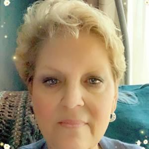 Meet your Posher, Pam